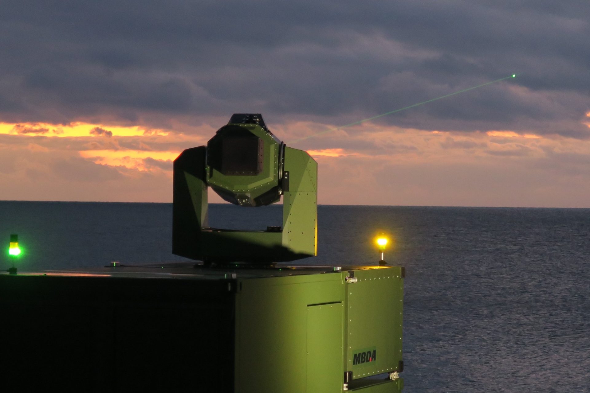 MBDA Deutschland Testet Erfolgreich Neuen Lasereffektor Offizielle 